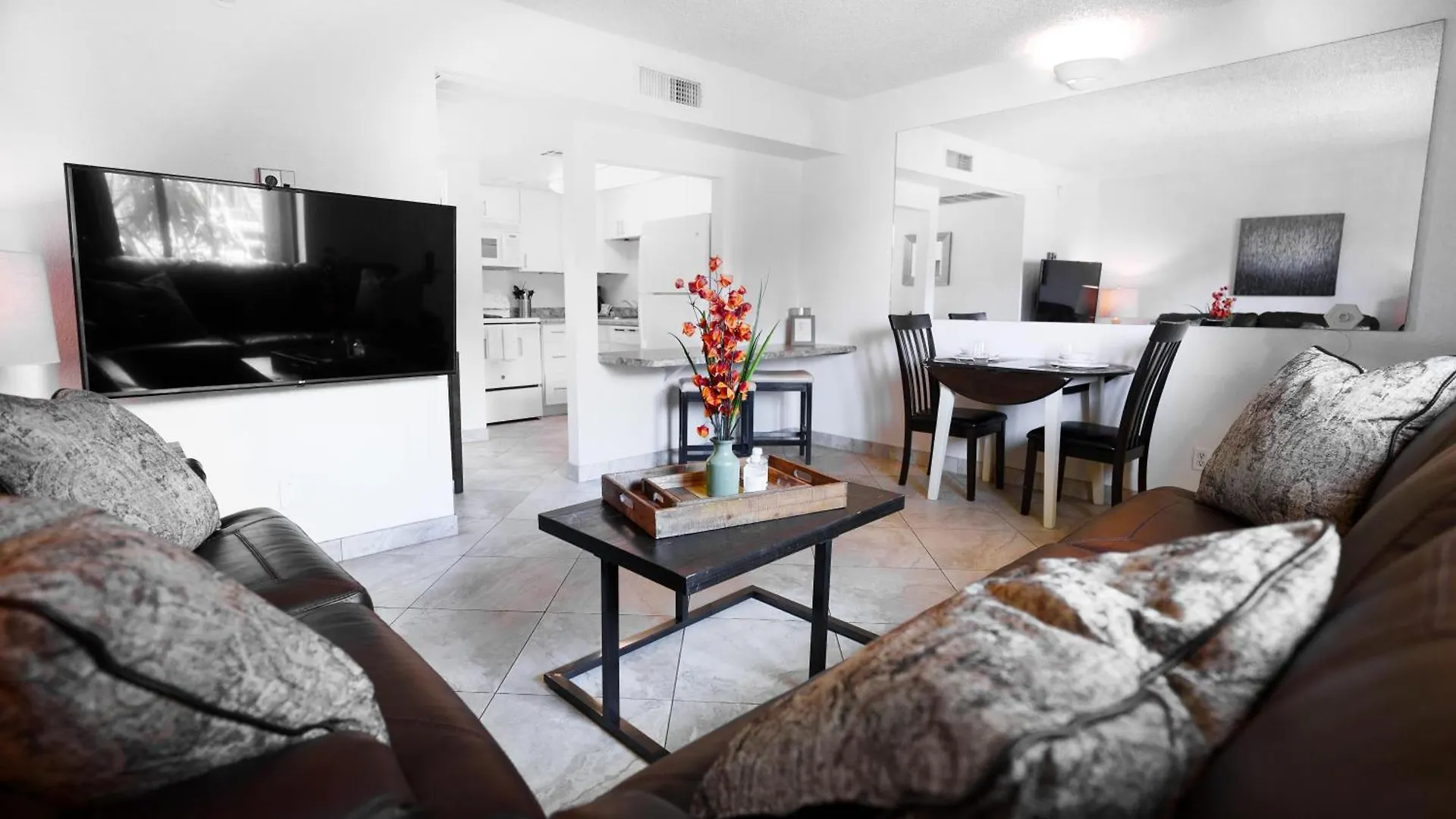 סקוטסדייל 234 Fully Furnished 1Br Suite-Outdoor Pool דירה